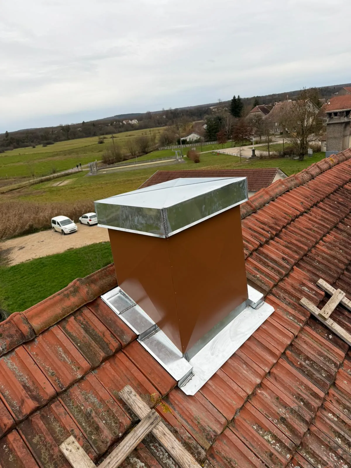 Réalisation C2S : habillage cheminée